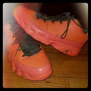 Jordan Space Jam "Bright Mango" Spc.Edition